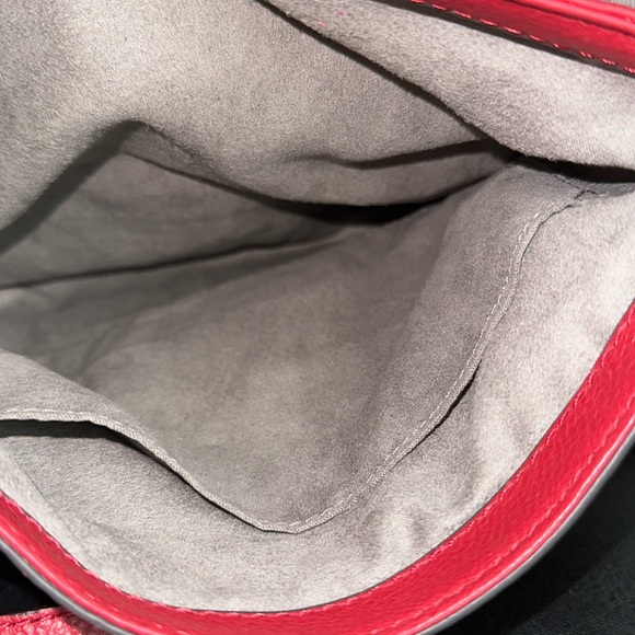 Vince Camuto Large Leather Crossbody - Min - Picture 5 of 8